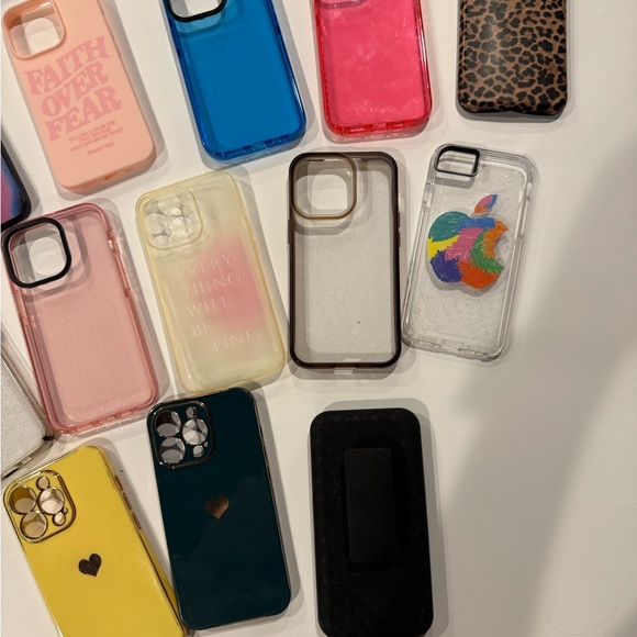 Assorted Multicolor Phone Case Collection - Various Colors - Picture 9 of 9